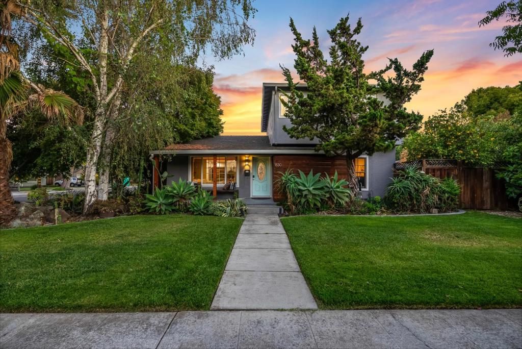 Photo of 1830 Heatherdale Avenue, San Jose, CA 95126 (MLS # ML82031906)