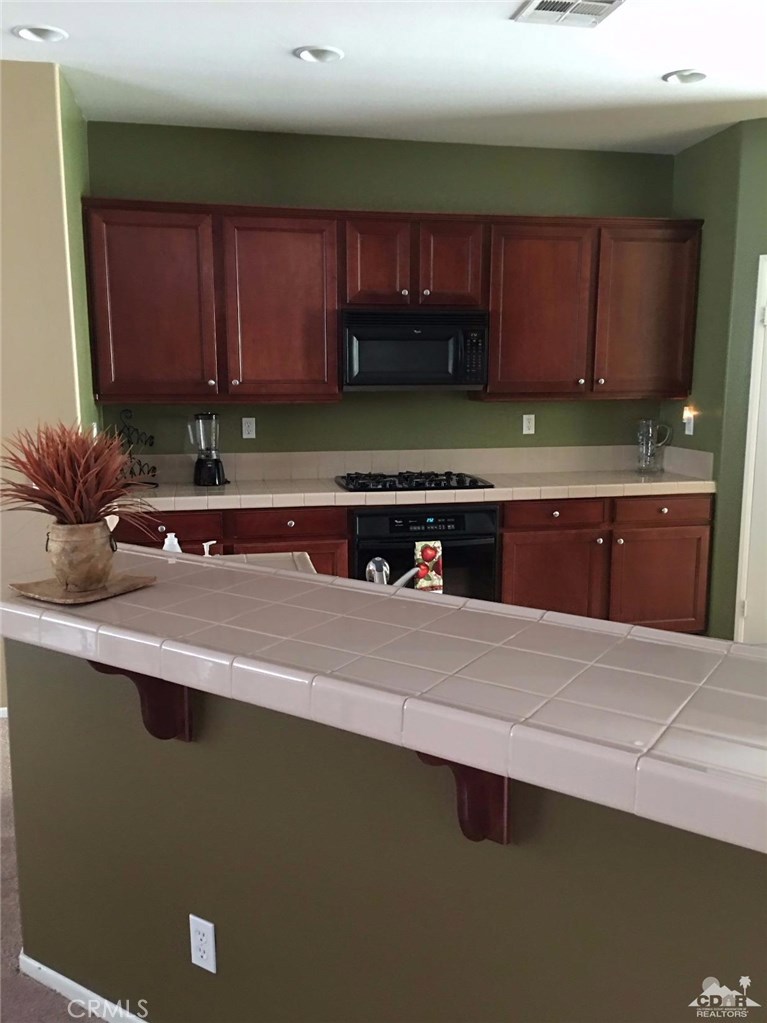 Sandhurst Cove - Residential