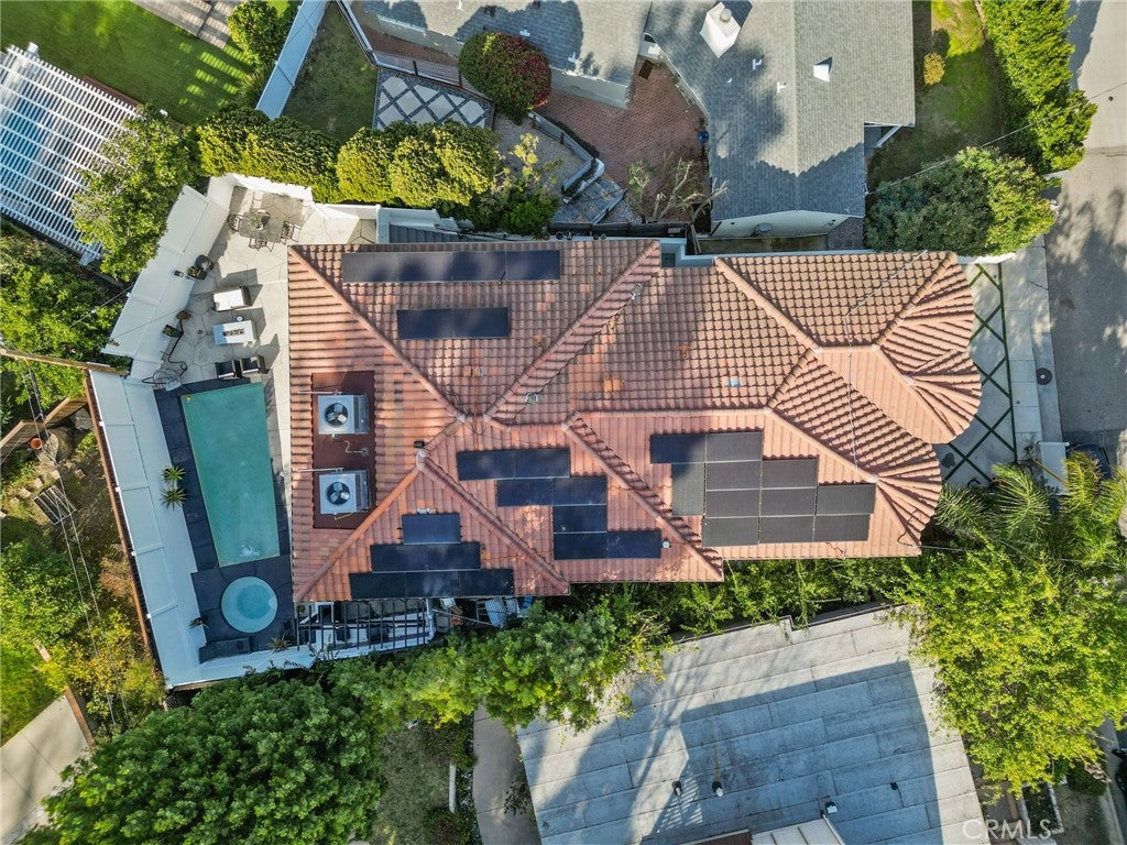 Photo of 4129 Stone Canyon AVE, Sherman Oaks, CA 91403 (MLS # GD26224437)