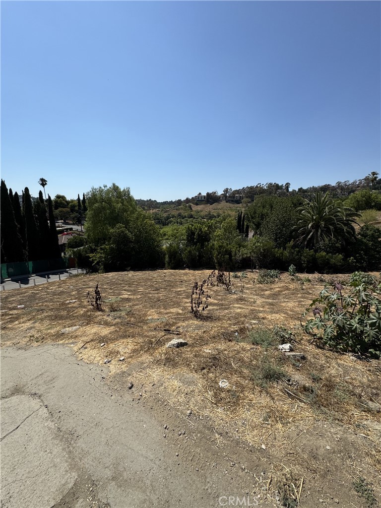 3907 Locke Avenue