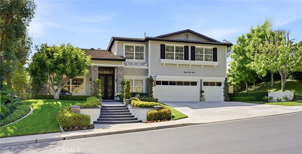 847 S Canyon Mist Lane