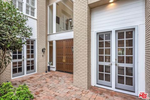 Tiny photo for 2205 Canyonback Road, Los Angeles, CA 90049 (MLS # 25588419)