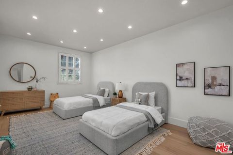Tiny photo for 2205 Canyonback Road, Los Angeles, CA 90049 (MLS # 25588419)