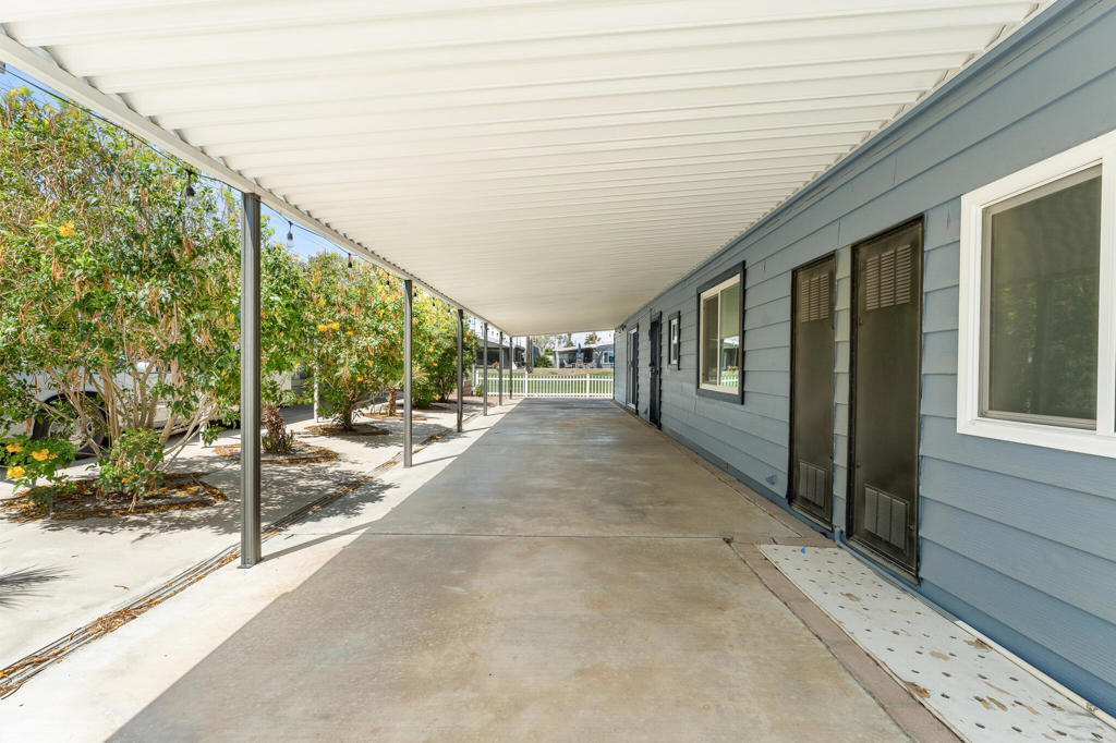 Tri Palm Estates - Manufactured In Park