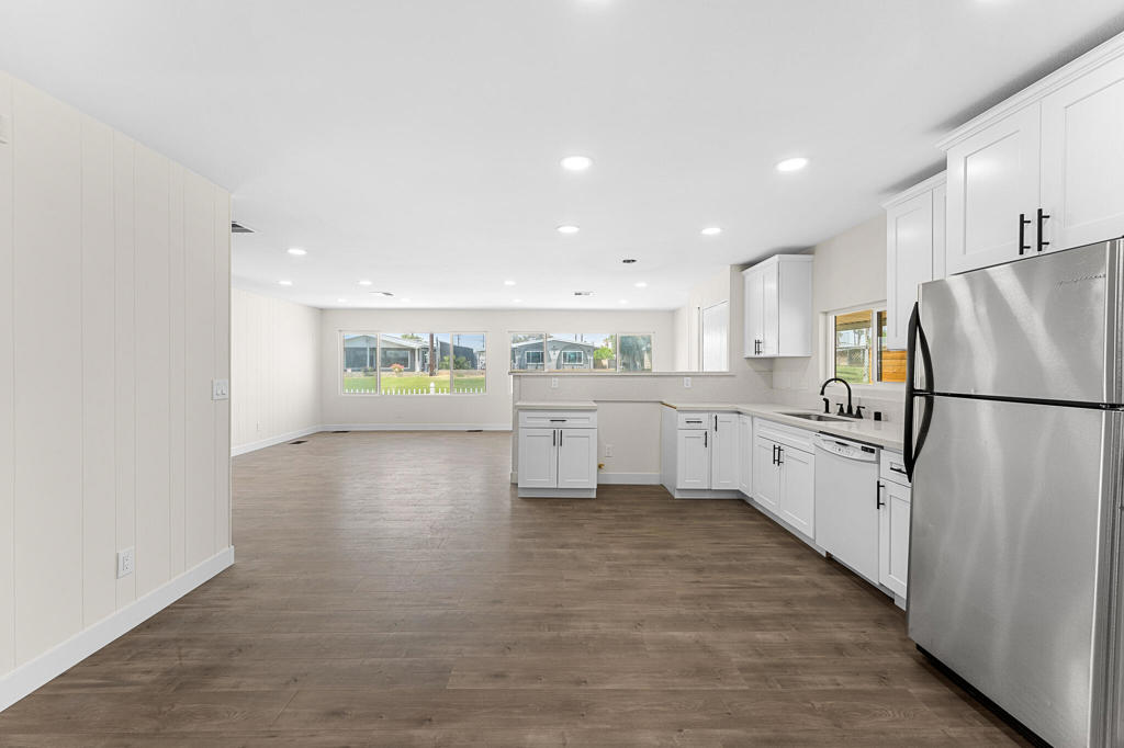 Tri Palm Estates - Manufactured In Park