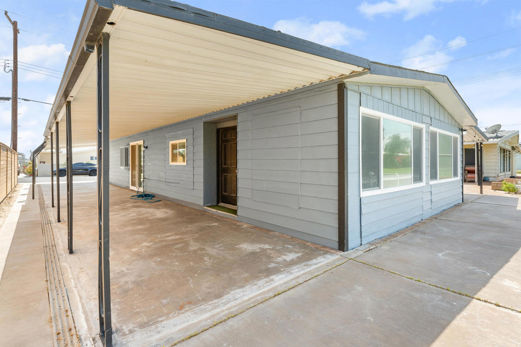 Tri Palm Estates - Manufactured In Park