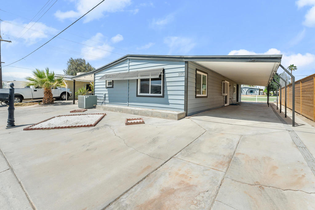 Tri Palm Estates - Manufactured In Park