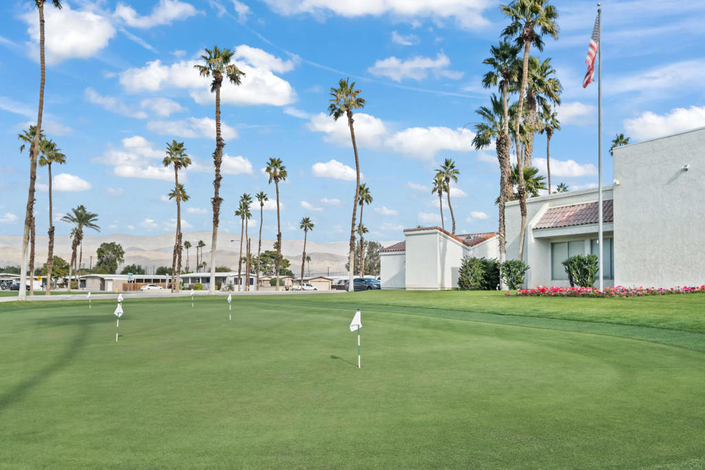 Tri Palm Estates - Manufactured In Park