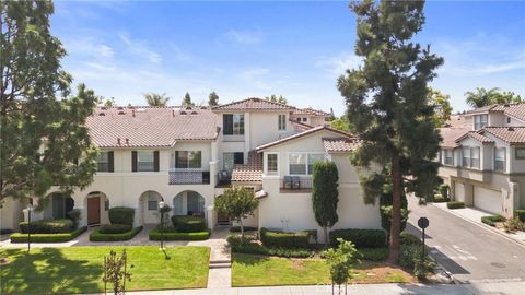 811 Larkridge Irvine CA 92618