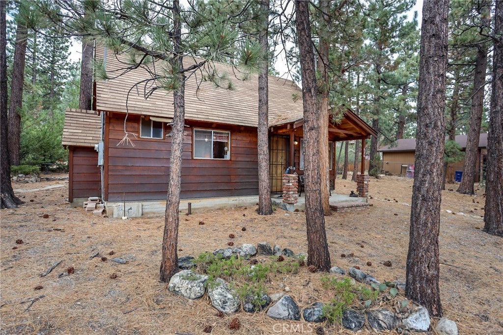630 Pine