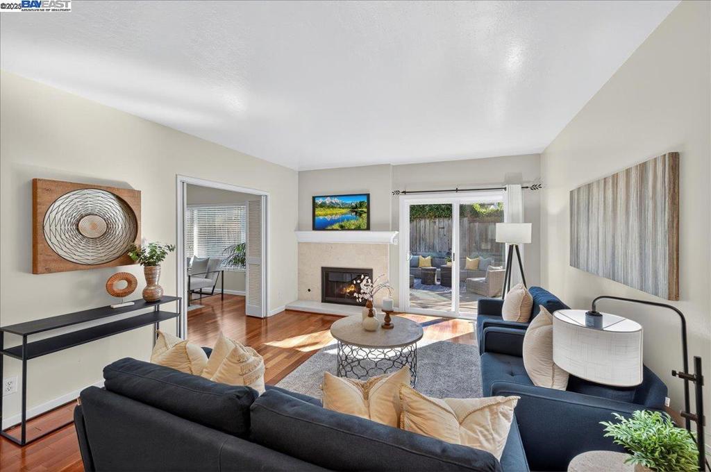 DEL PRADO - Residential