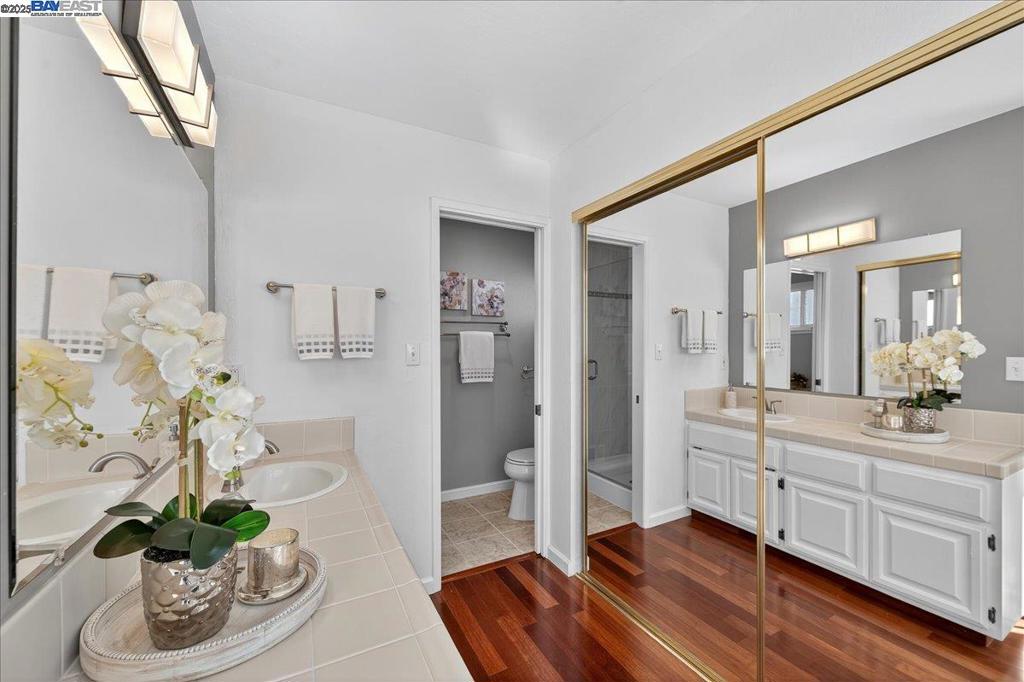 DEL PRADO - Residential