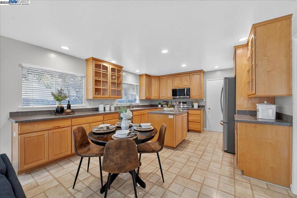 DEL PRADO - Residential