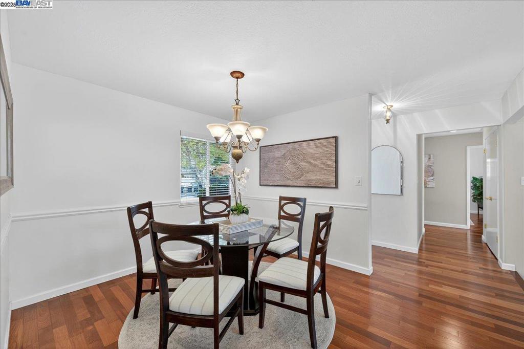 DEL PRADO - Residential