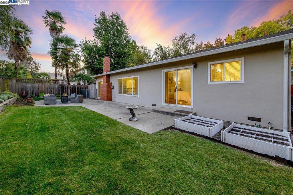 DEL PRADO - Residential