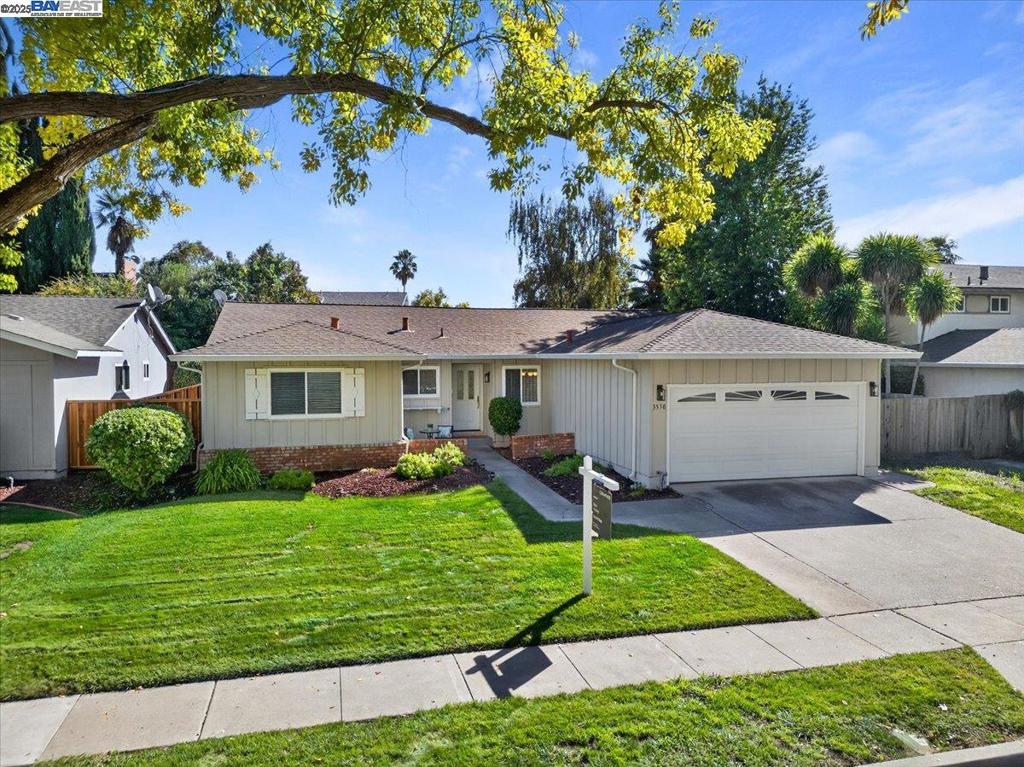 DEL PRADO - Residential