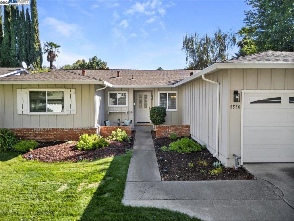 DEL PRADO - Residential