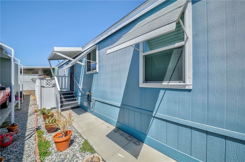 1065 W Lomita Boulevard 469