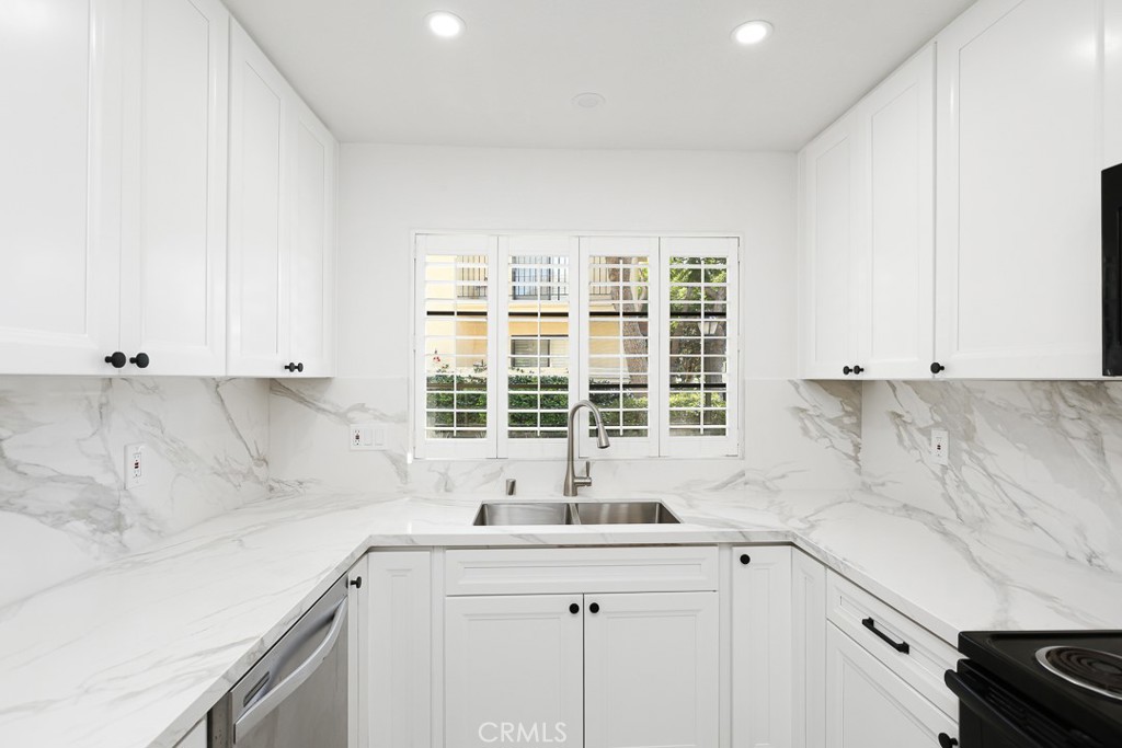 University City - Residential Lease