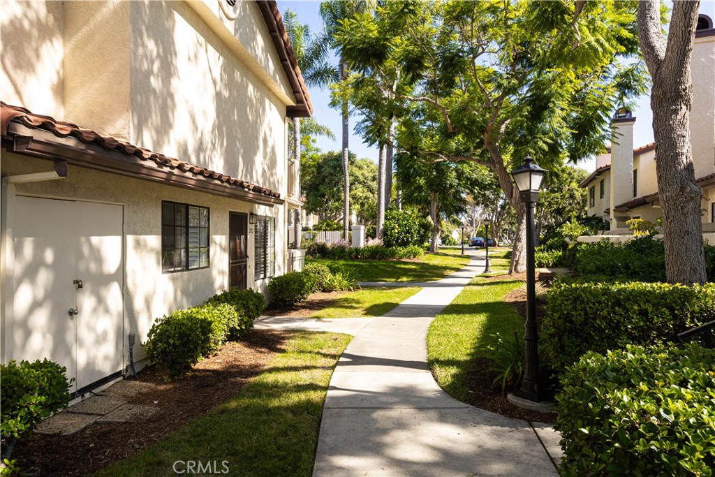 University City - Residential Lease