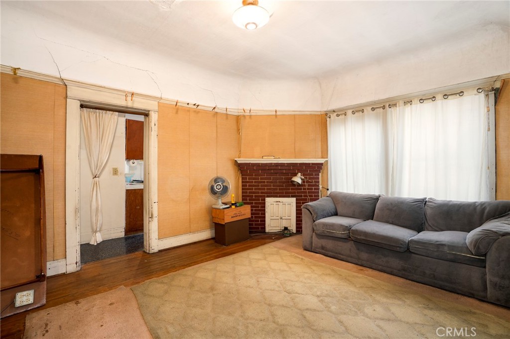 1520 W 22nd Street