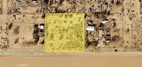 Photo of 87 Avenue J-12 Avenue, Lancaster, CA 93535 (MLS # SR25255907)