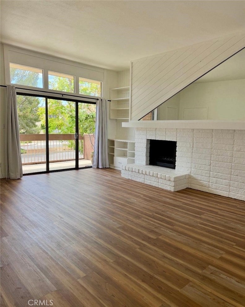 2322 Palos Verdes Drive W 102