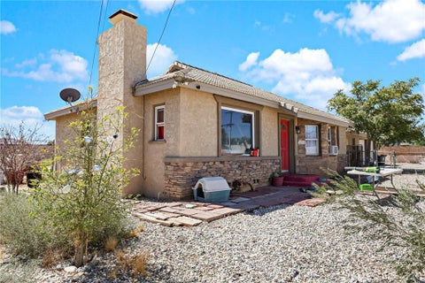 Photo of 12093 Lee AVE, Adelanto, CA 92301 (MLS # DW26205408)