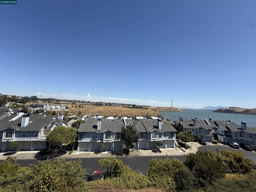 QUIET HARBOR - Residential