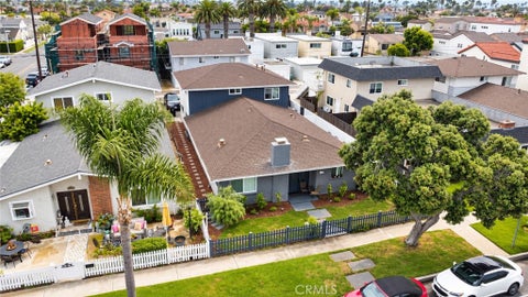Photo of 522 17th ST, Huntington Beach, CA 92648 (MLS # OC26195527)