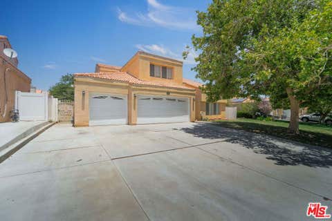 Photo of 4045 Lexington Court, Palmdale, CA 93552 (MLS # 26849779)