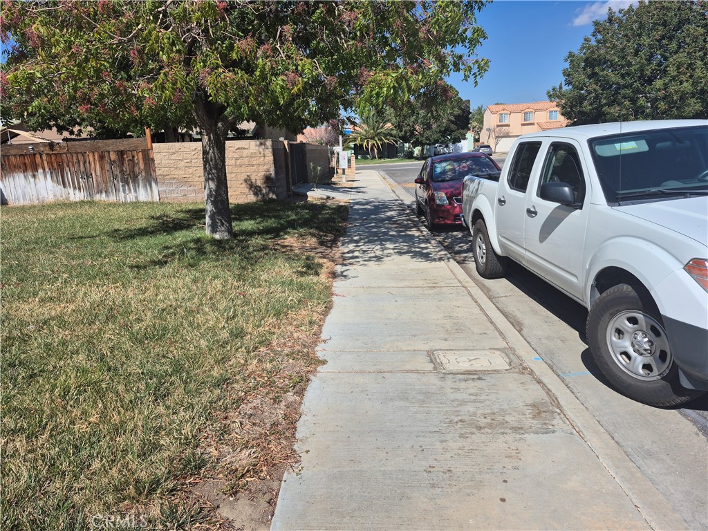 37933 Calcedony