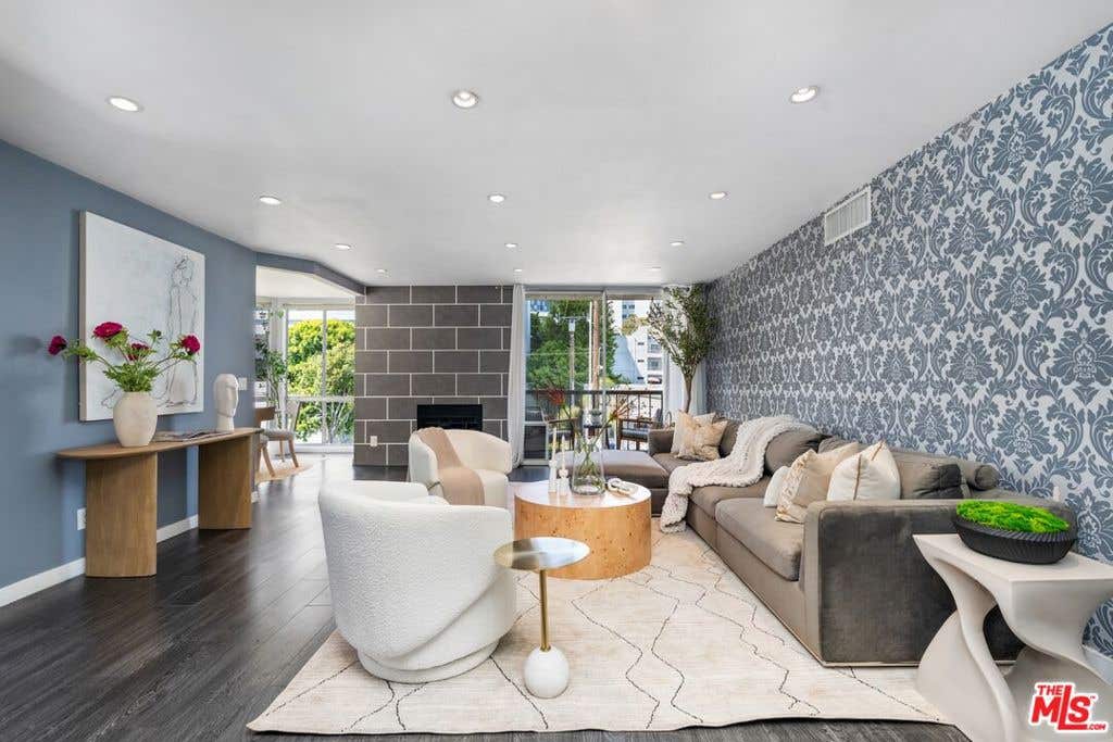 Photo of 8530 HOLLOWAY Drive #311, West Hollywood, CA 90069 (MLS # 26815895)