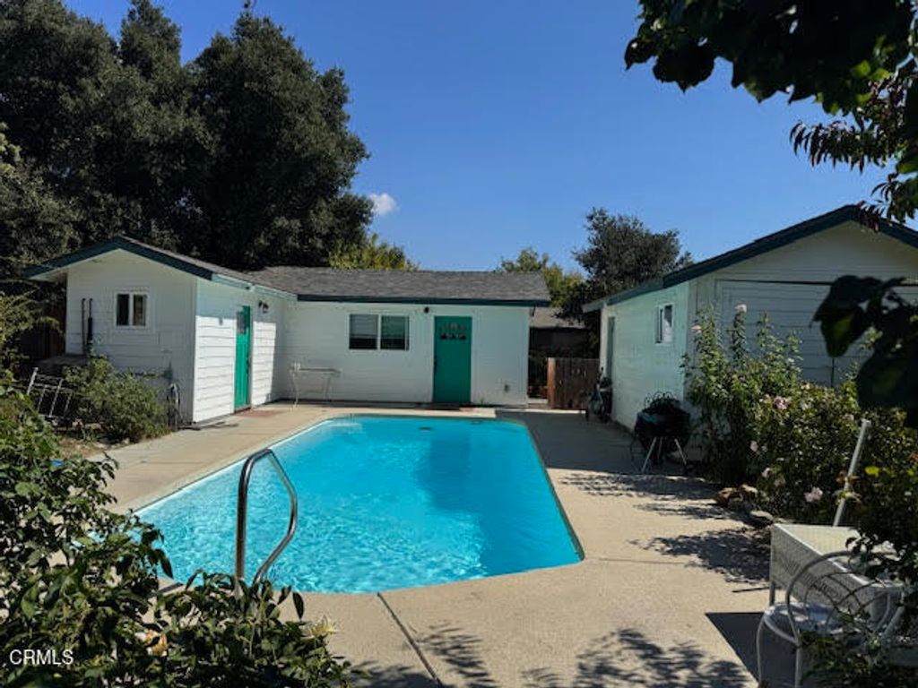 Photo of 4522 Ojai Road, Santa Paula, CA 93060 (MLS # V1-32701)