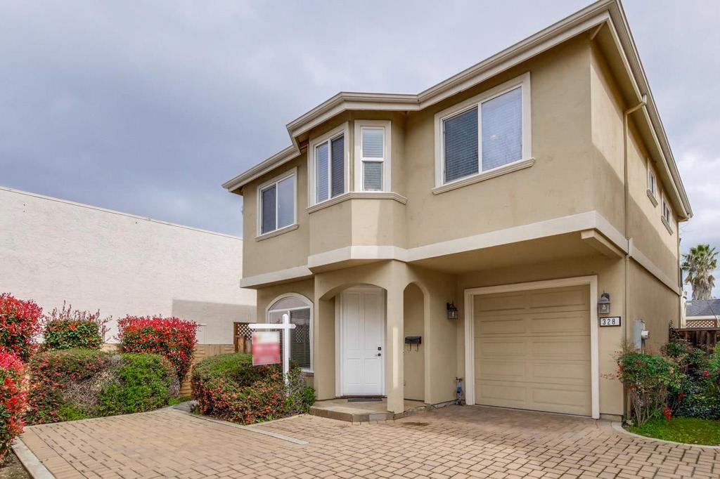 Charming 4 bedrooms single family home near Valley Fair/Santana Row, Kitchen with granite counter-top, plenty of cabinets and recessed lighting. Downstairs feature laminated wood flooring through-out. All bedrooms are upstairs with carpet flooring. House is filled with natural light & ready for move-in. Small community with only 4 homes, managed by owners, low HOA at $40 per month, covers only common area. Two car tandem garage, plus a parking space in the front. * Note that some sites do not recognize 328 S Cypress as a valid address, use 328 Cypress Ave instead. ** The unit is located towards the back, not the house up front where the for-sale post is installed.