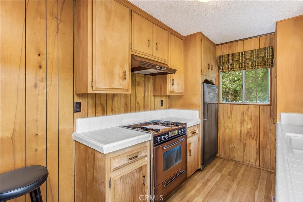 Crestline (CRES) - Residential