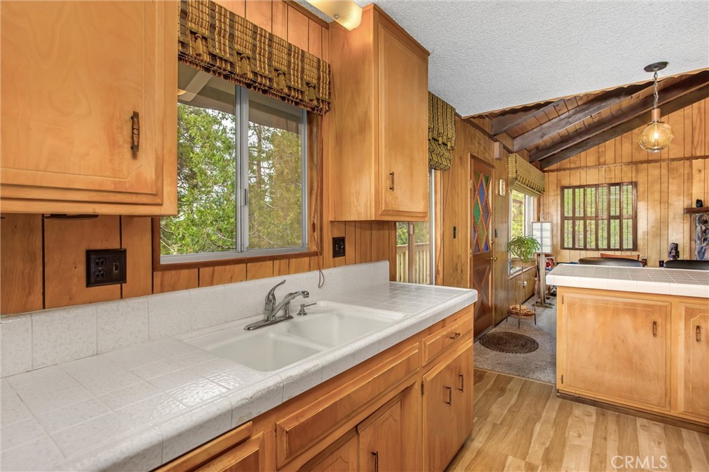 Crestline (CRES) - Residential