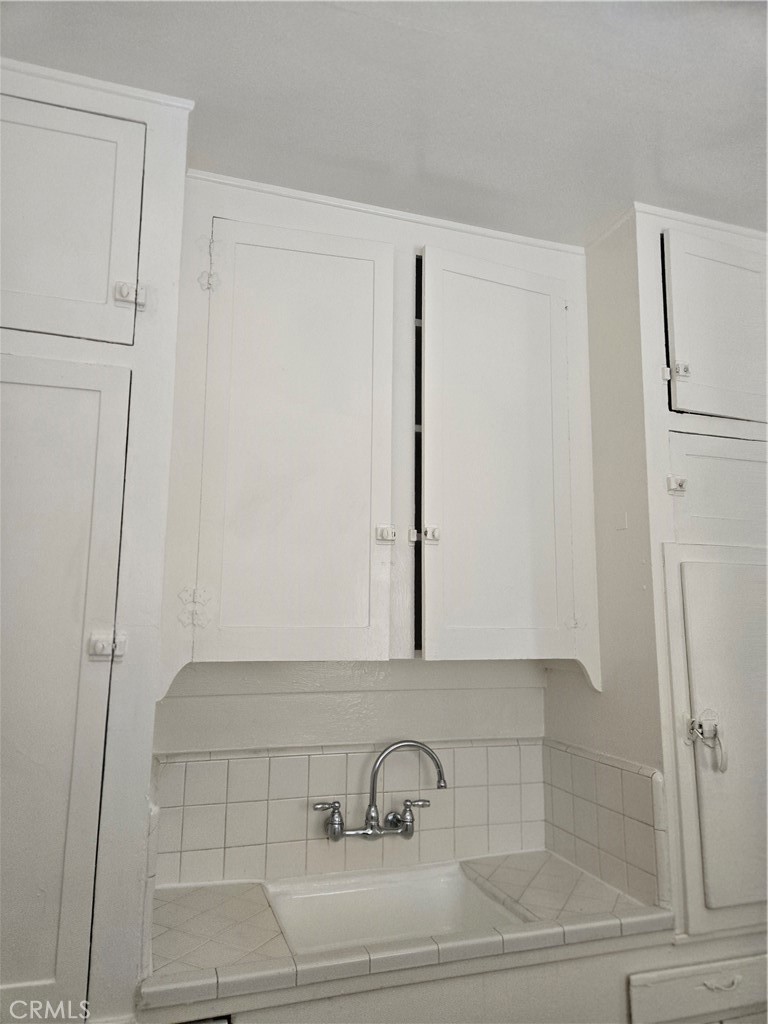 Alamitos Beach (AB) - Residential Lease