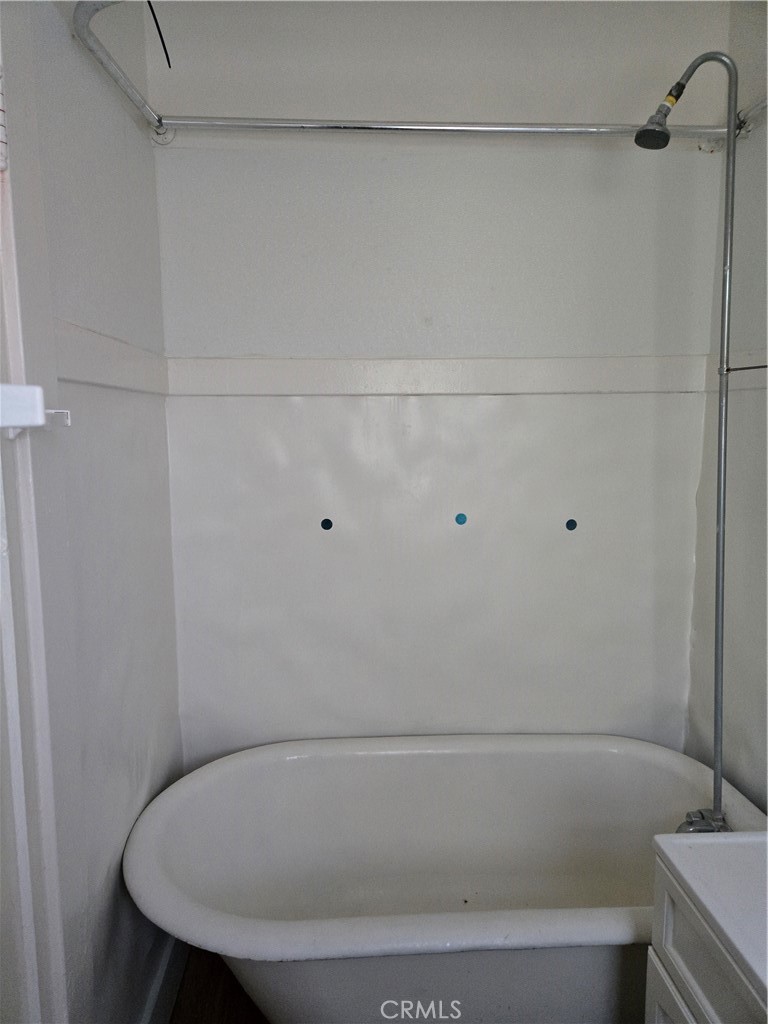 Alamitos Beach (AB) - Residential Lease