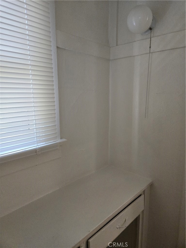 Alamitos Beach (AB) - Residential Lease