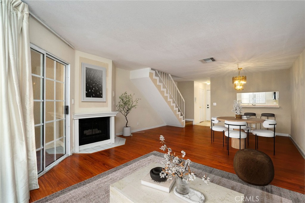 333 W Alameda Avenue 208