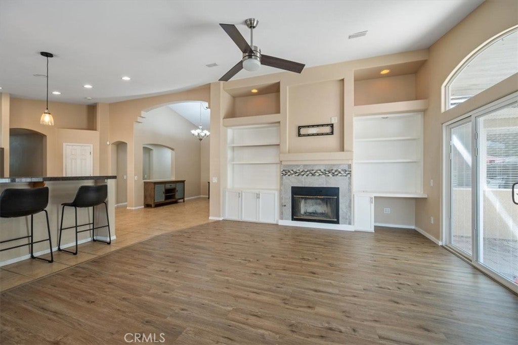 2421 Baldwin