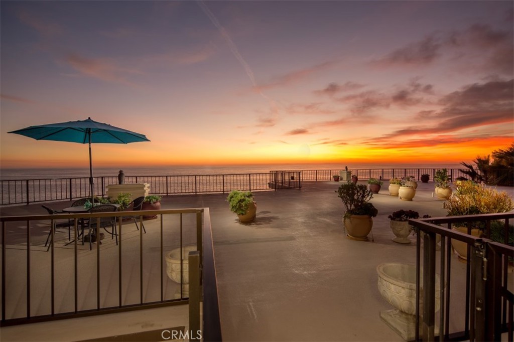 Laguna Royale (LAR) - Residential