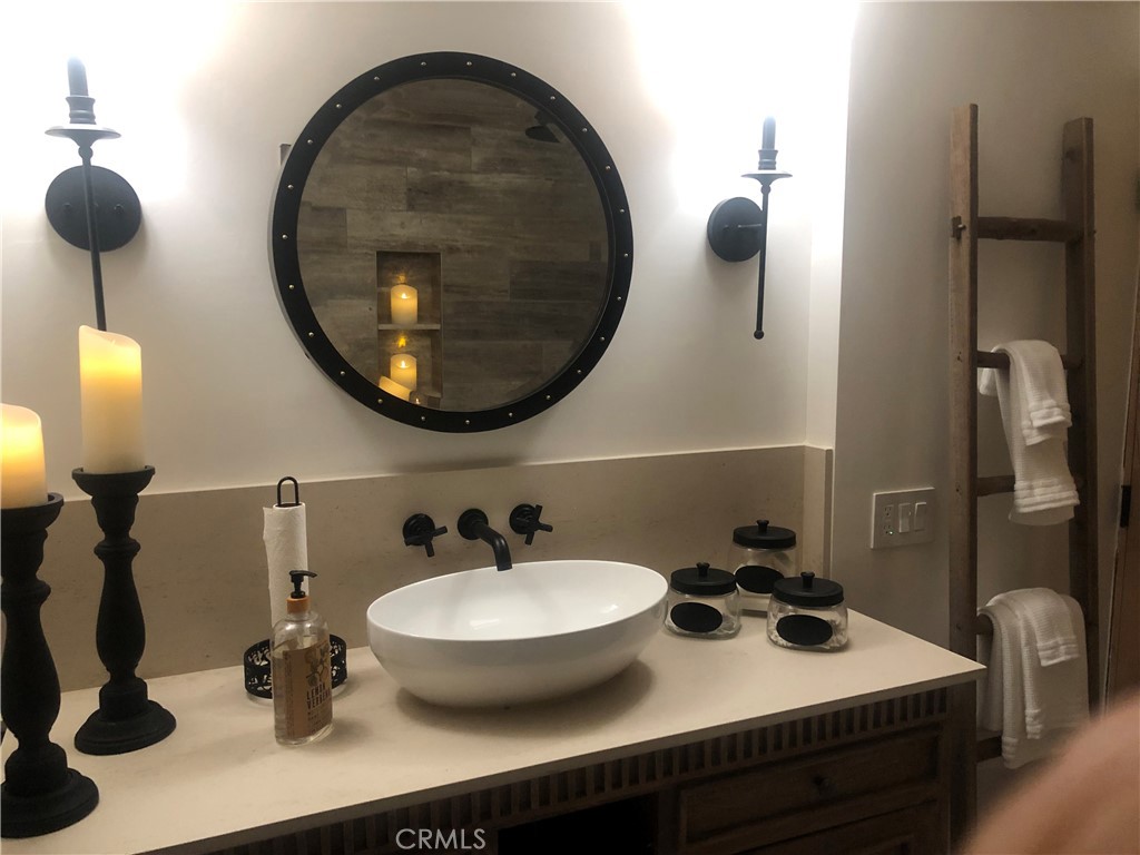 Laguna Royale (LAR) - Residential