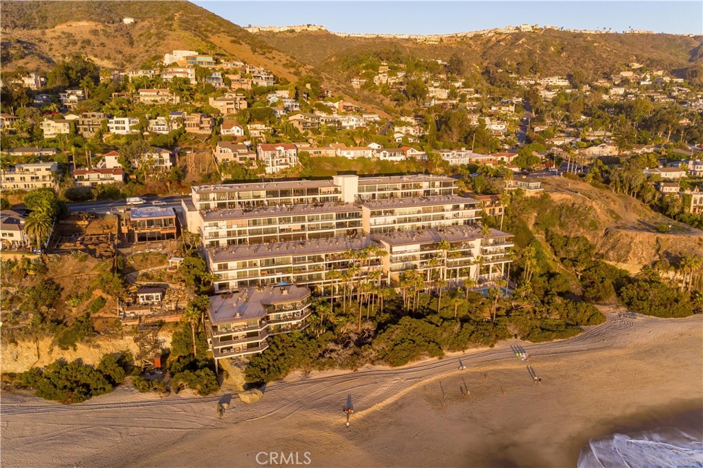 Laguna Royale (LAR) - Residential