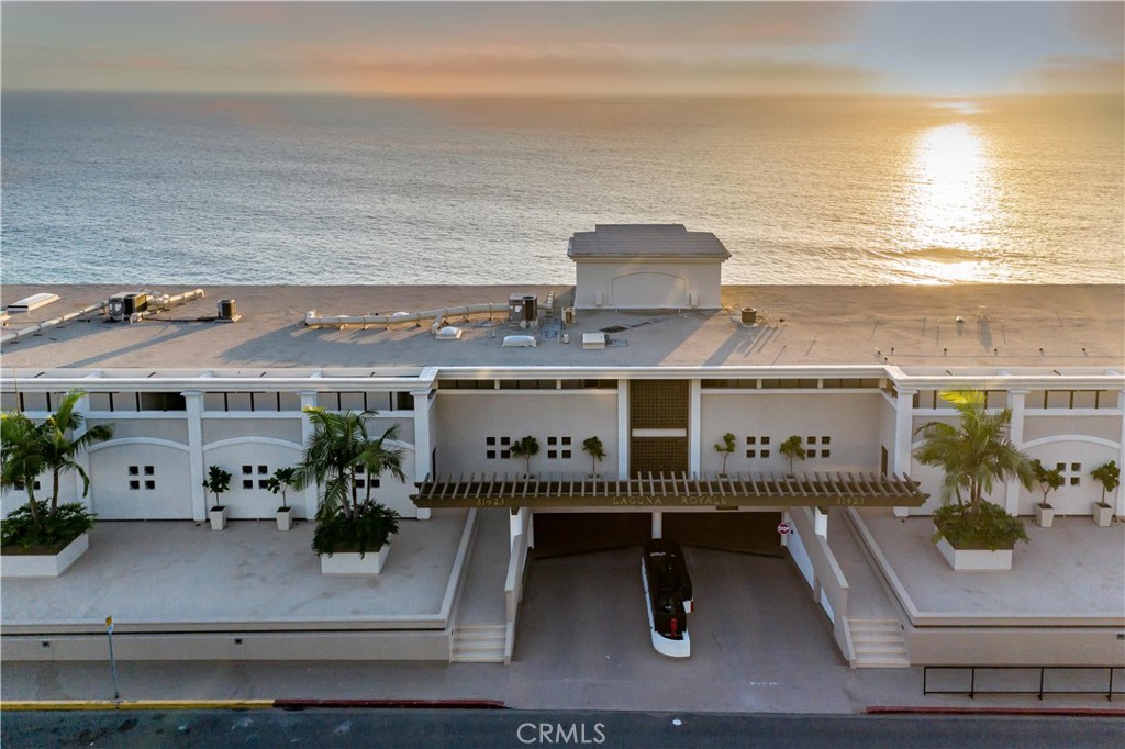 Laguna Royale (LAR) - Residential