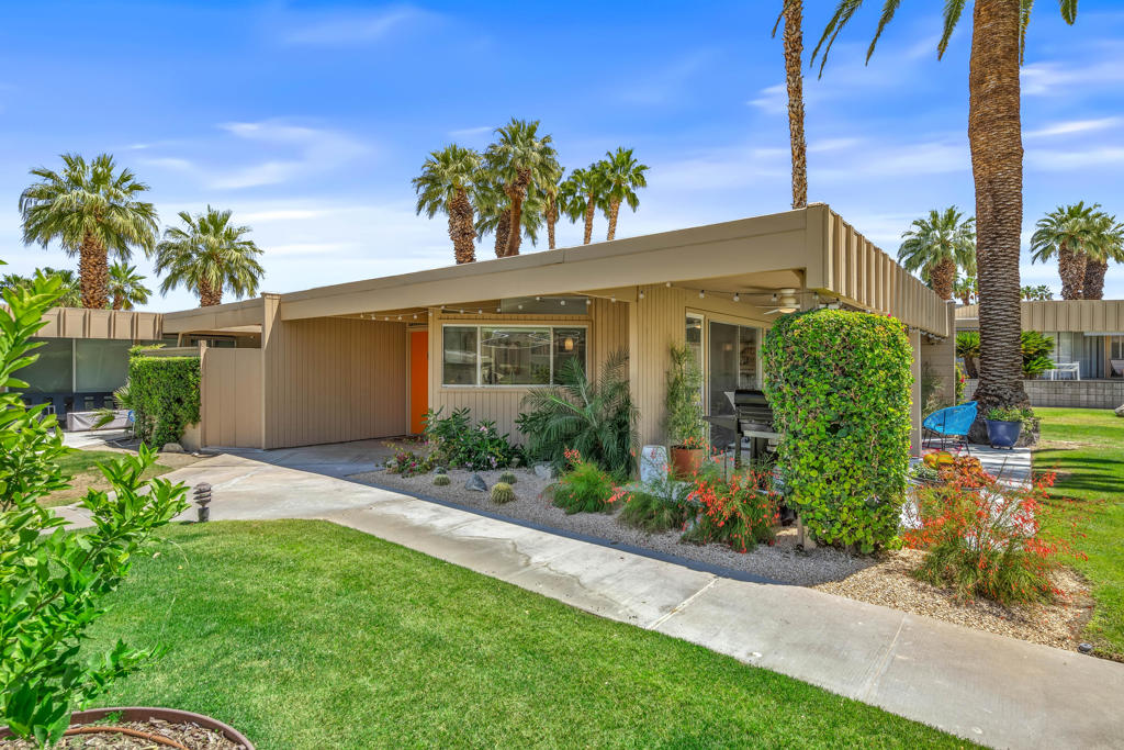 Properties 1 112 Sandpiper Street