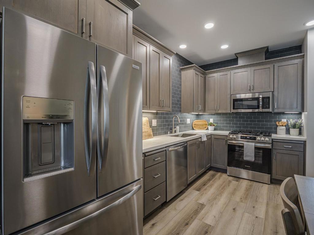 126 Aptos Village Way 2