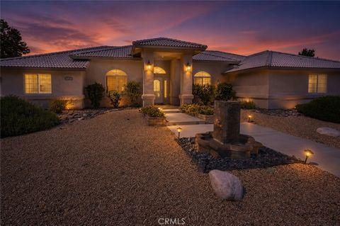 Photo of 20690 Rancherias Road, Apple Valley, CA 92307 (MLS # HD26098371)