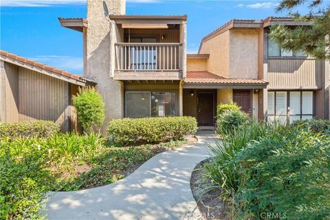 Photo of 171 S Hollenbeck Avenue, Covina, CA 91723 (MLS # AR26055857)